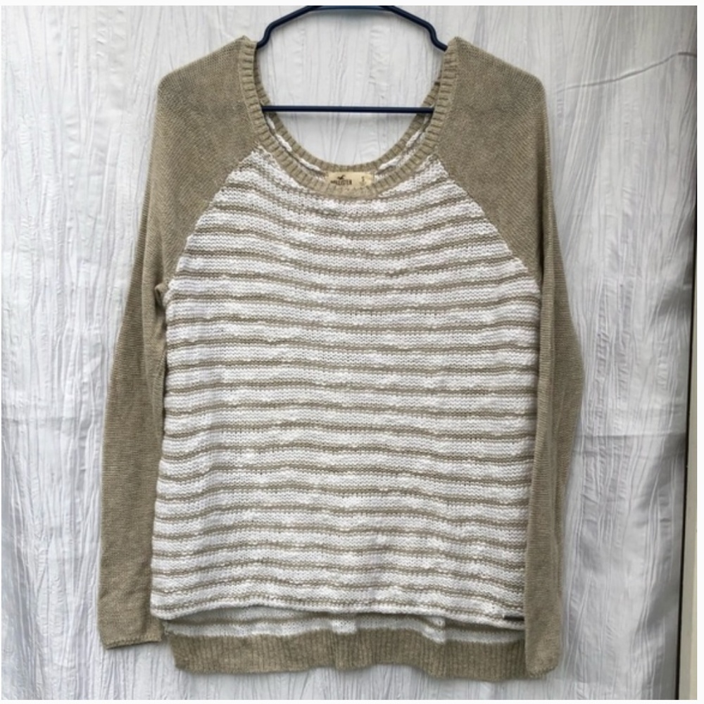 Hollister sweater
